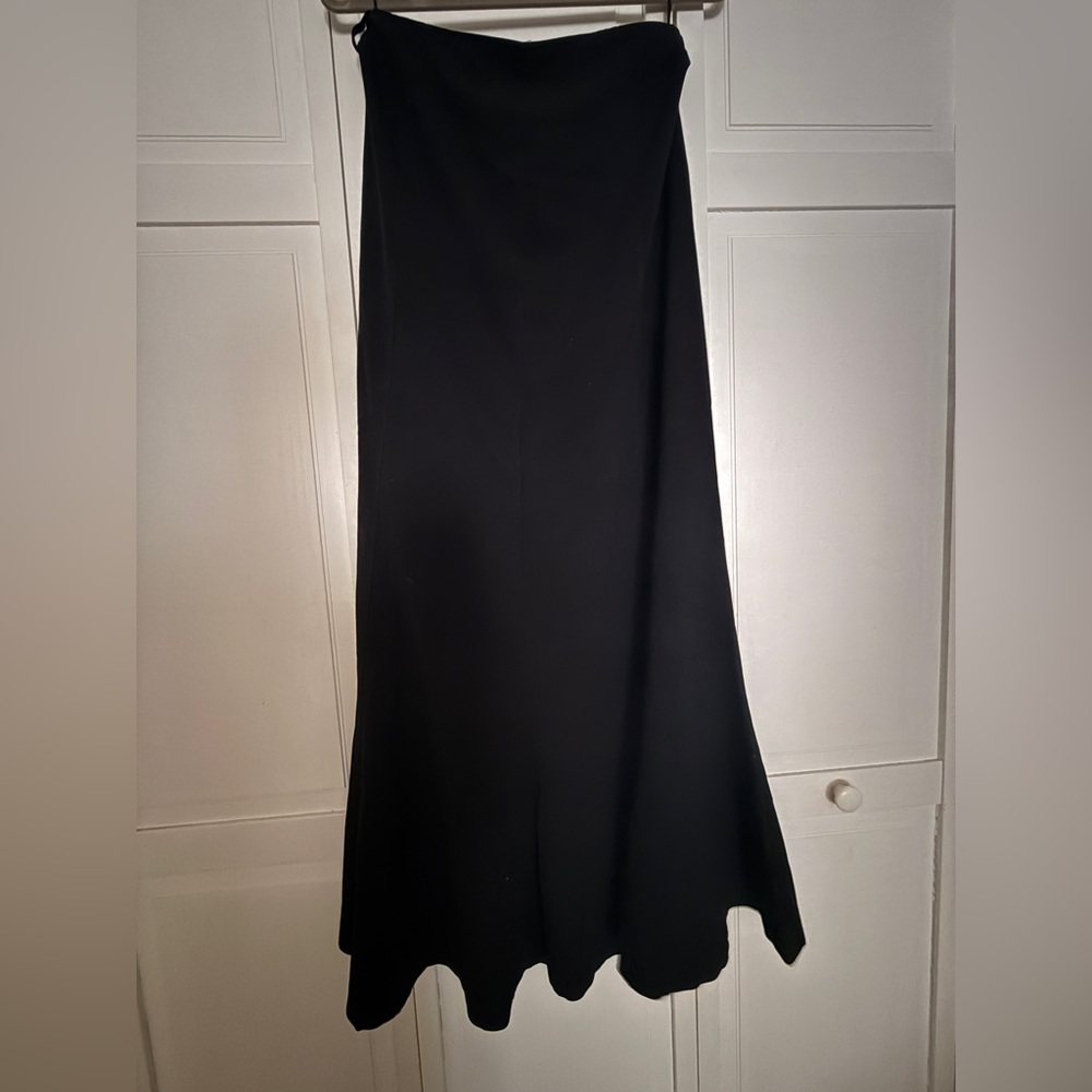 Black Women's A-Line Skirt Size 30 fits Med and large